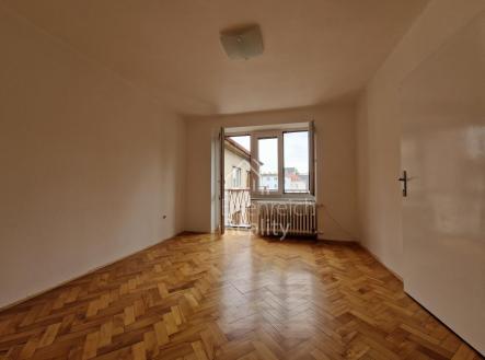 1689257427_Su3jNqEent.jpg | Pronájem bytu, 2+1, 54 m²