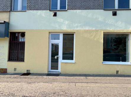 IMG_9736 (002).jpg | Pronájem - obchodní prostor, 41 m²