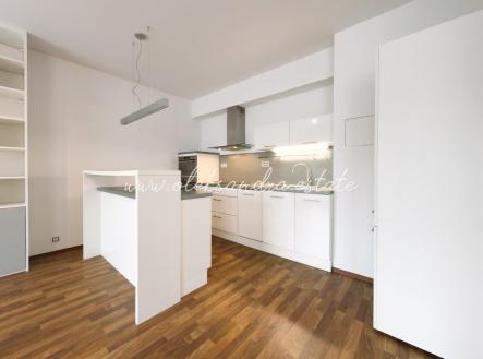 IMG_8298-fin.jpg | Prodej bytu, 2+kk, 61,8 m²