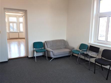 20220324_121531_resized.jpg | Pronájem - kanceláře, 135 m²