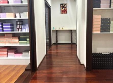 LON111.jpeg | Pronájem - obchodní prostor, 220 m²