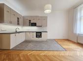 Pronájem bytu, 3+1, 120 m²