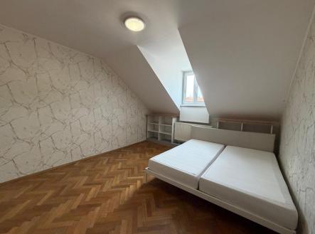 IMG_1730.jpeg | Pronájem bytu, 2+kk, 42 m²