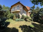 Prodej - dům/vila, 301,7 m²