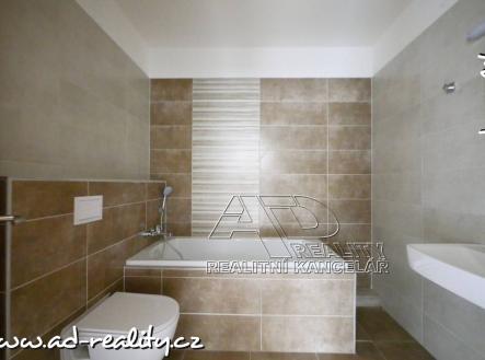 Bez popisku | Pronájem bytu, 2+kk, 38 m²