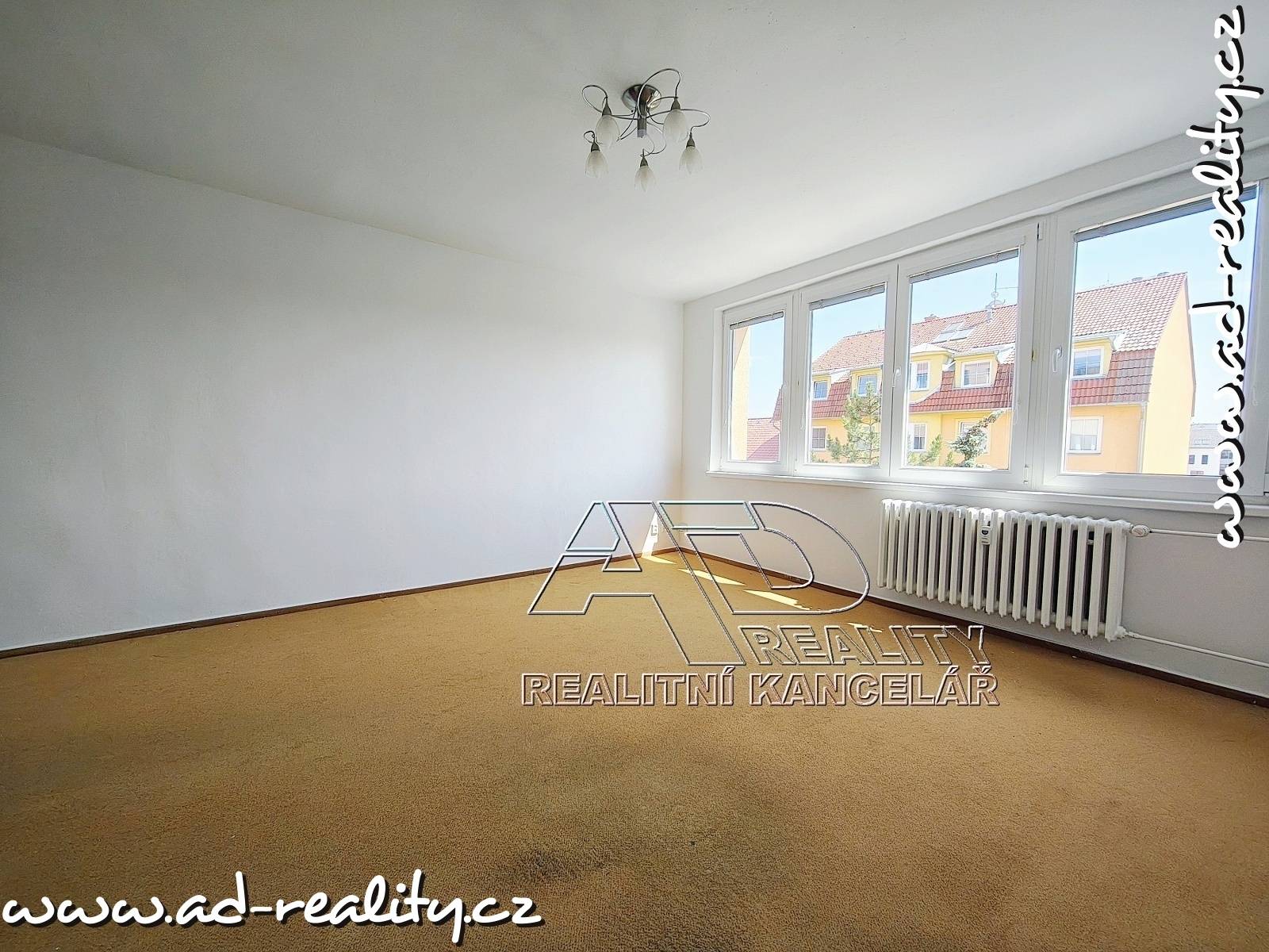 AD-reality, realitní kancelář