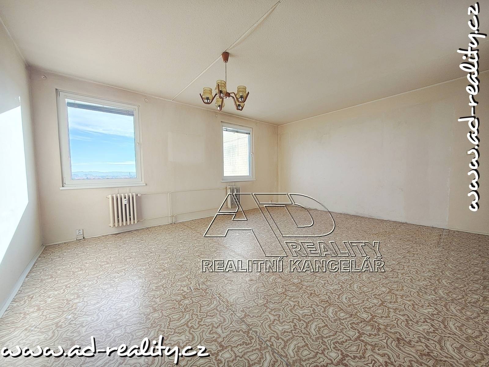 AD-reality, realitní kancelář