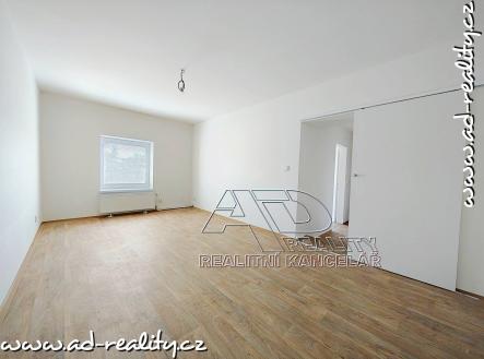 Bez popisku | Pronájem bytu, 2+kk, 44 m²