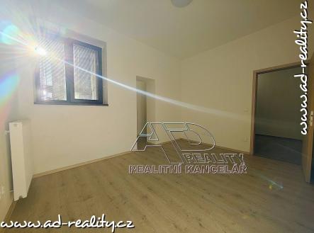 Bez popisku | Pronájem bytu, 3+kk, 67 m²