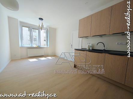 Bez popisku | Pronájem bytu, 2+kk, 43 m²
