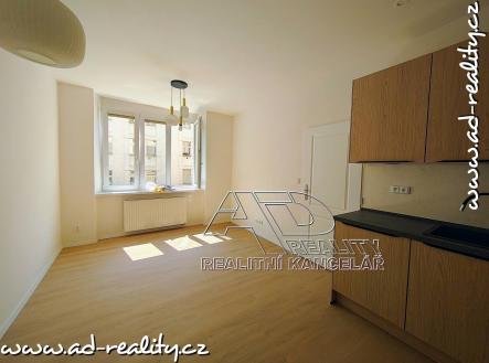Bez popisku | Pronájem bytu, 2+kk, 43 m²