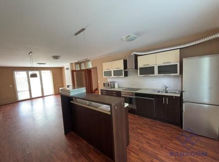 Pronájem - dům/vila, 104 m²