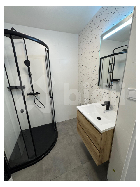 Nadstandardní byt 1kk po  kompletní nové rekonstrukci k pronájmu, centrum - Vinohrady