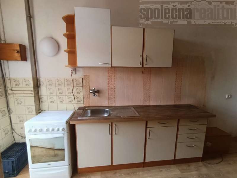 Byt 3+1 k pronájmu, 67 m2, Praha Žižkov, před rekonstrukcí