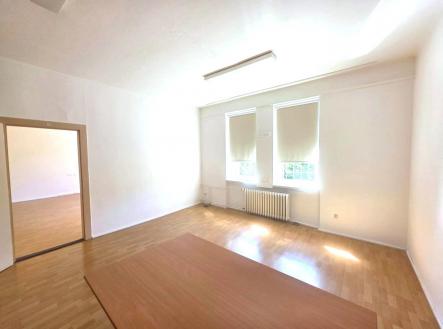 kancelář 2.jpeg | Pronájem - kanceláře, 65 m²