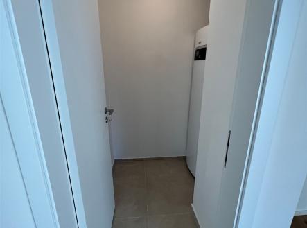 . | Prodej bytu, 3+kk, 79 m²