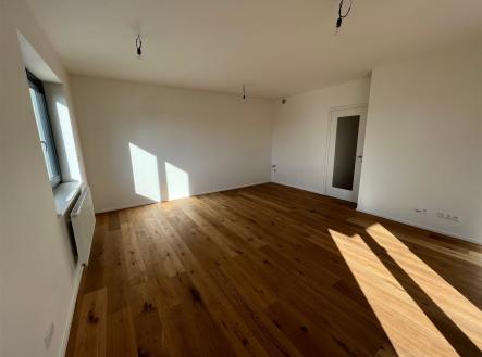 . | Prodej bytu, 3+kk, 72 m²