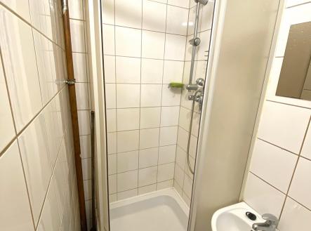Obrázek k zakázce č.: 317323 | Pronájem bytu, 1+kk, 27 m²