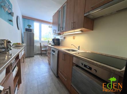 Obrázek k zakázce č.: 716602 | Prodej bytu, 2+1, 65 m²