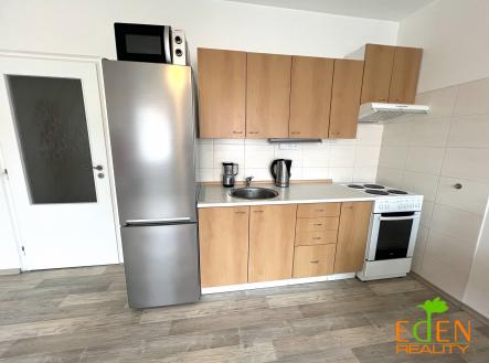 Obrázek k zakázce č.: 721042 | Pronájem bytu, 1+kk, 30 m²