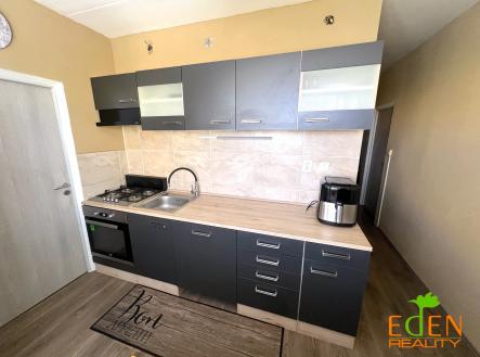 Obrázek k zakázce č.: 721142 | Prodej bytu, 3+1, 69 m²