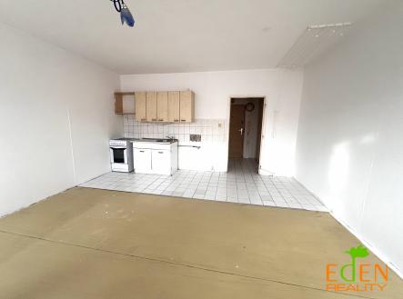 Obrázek k zakázce č.: 723991 | Prodej bytu, 1+kk, 33 m²