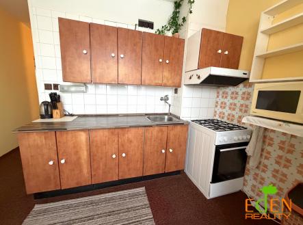 Obrázek k zakázce č.: 725921 | Pronájem bytu, 1+1, 40 m²