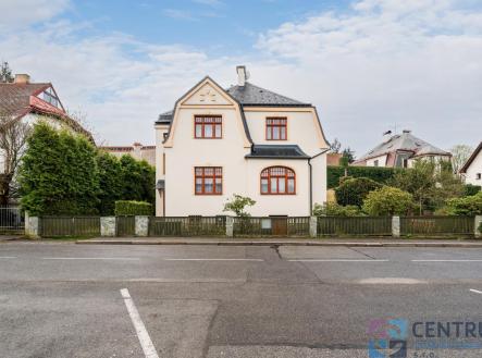 2025-04-16-08-08-00-CZ8_8030.jpg | Pronájem bytu, 3+1, 94 m²