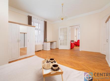 2025-04-16-08-27-10-CZ8_8123.jpg | Pronájem bytu, 3+1, 94 m²