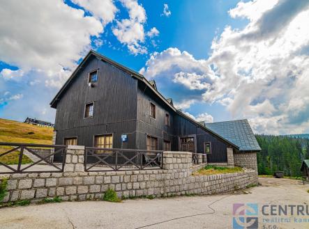 Prodej - chata/rekreační objekt, 1 087 m² obrázek