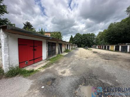 gar3.jpeg | Pronájem - malý objekt/garáž