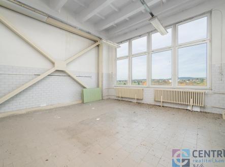 2025-10-31-11-38-00-CZ8_8736.jpg | Pronájem - skladovací prostor, 609 m²