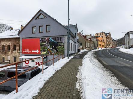 9.jpg | Pronájem - obchodní prostor, 323 m²