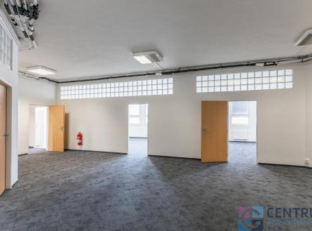 3P4A3285.jpg | Pronájem - kanceláře, 136 m²