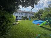 Pronájem - dům/vila, 207 m²