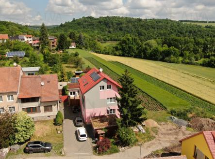 Obrázek k zakázce č.: 686556 | Prodej - dům/vila, 345 m²