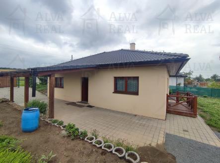 Obrázek k zakázce č.: 695896 | Prodej - dům/vila, 88 m²