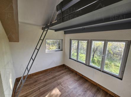 Obrázek k zakázce č.: 692776 | Pronájem - pozemek, zahrada, 1 023 m²