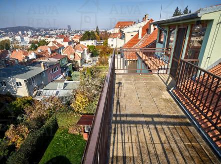 Obrázek k zakázce č.: 708822 | Prodej - dům/vila, 354 m²