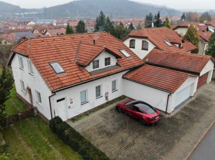 Obrázek k zakázce č.: 709242 | Prodej - dům/vila, 211 m²