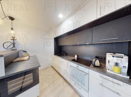 Obrázek k zakázce č.: 708842 | Pronájem bytu, 2+kk, 54 m²