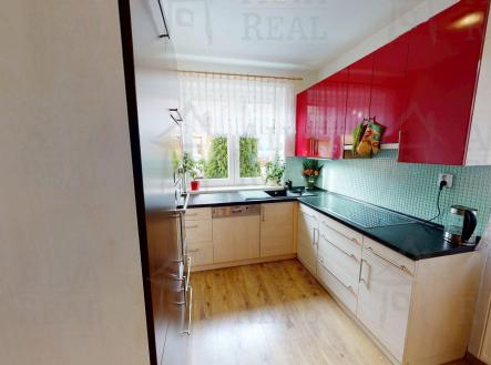 Obrázek k zakázce č.: 712282 | Pronájem - dům/vila, 102 m²