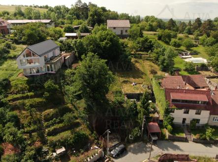 Obrázek k zakázce č.: 715022 | Prodej - pozemek pro bydlení, 589 m²