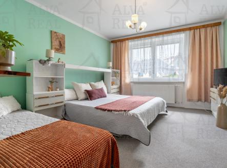Obrázek k zakázce č.: 722662 | Prodej - dům/vila, 190 m²