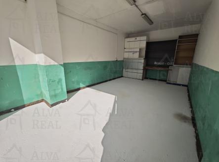 Obrázek k zakázce č.: 727681 | Pronájem - skladovací prostor, 28 m²