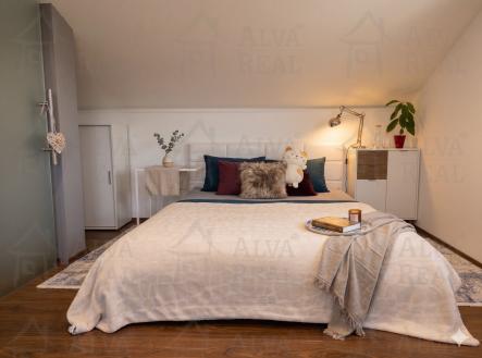 Obrázek k zakázce č.: 732031 | Pronájem bytu, 2+1, 76 m²
