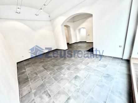 foto: 2 | Pronájem - obchodní prostor, 78 m²