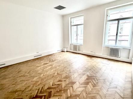 Pronájem - kanceláře, 28 m² obrázek
