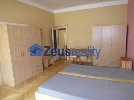 Pronájem bytu, 2+1, 80 m² obrázek