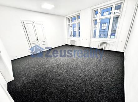 foto: 2 | Pronájem - obchodní prostor, 28 m²